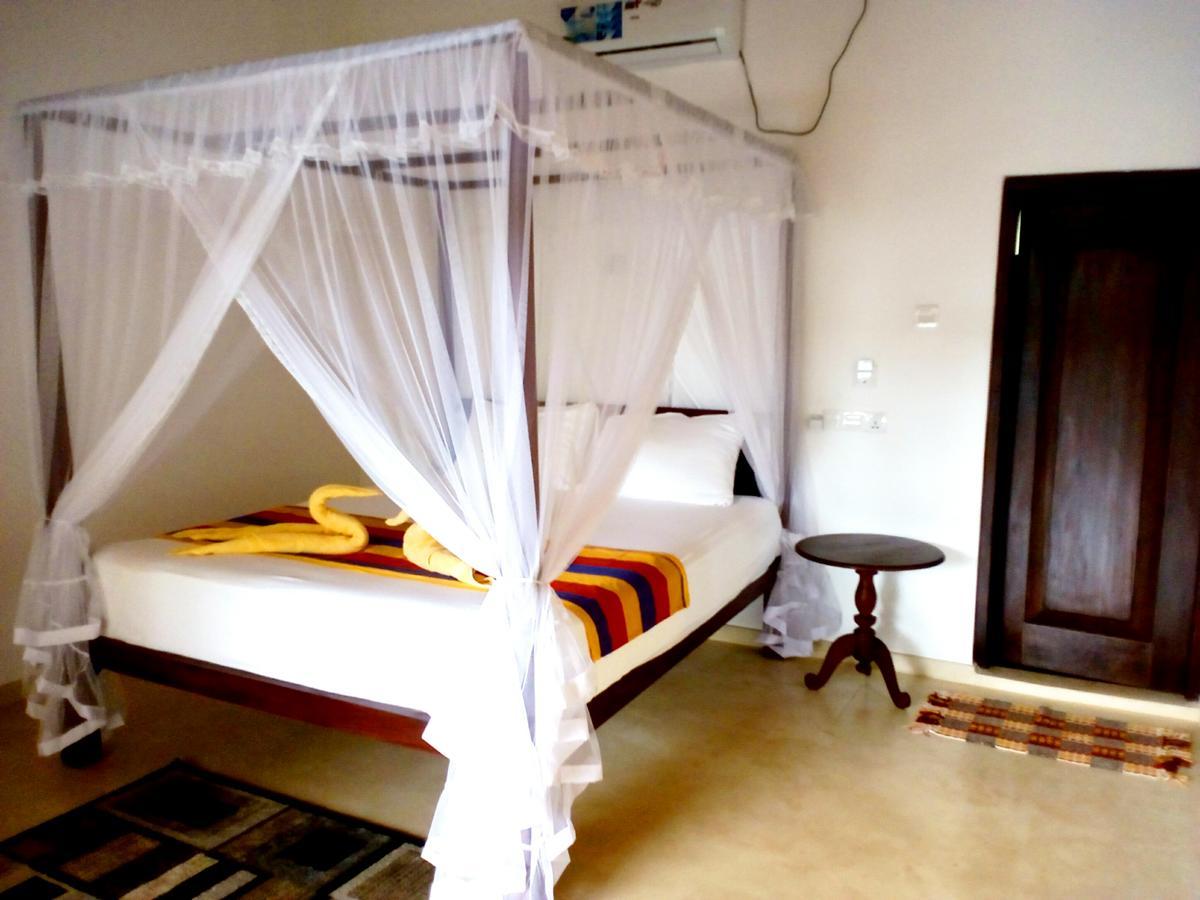 Sleepy Head Guesthouse Unawatuna Eksteriør bilde