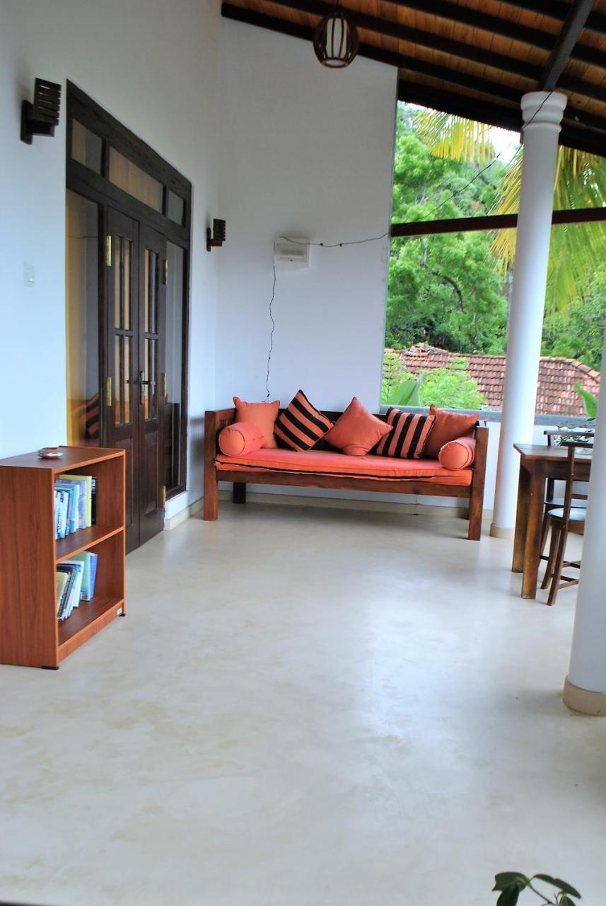 Sleepy Head Guesthouse Unawatuna Eksteriør bilde